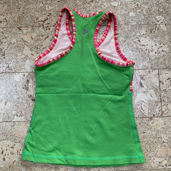 Triple Flip Tank - Picture 2 of 3